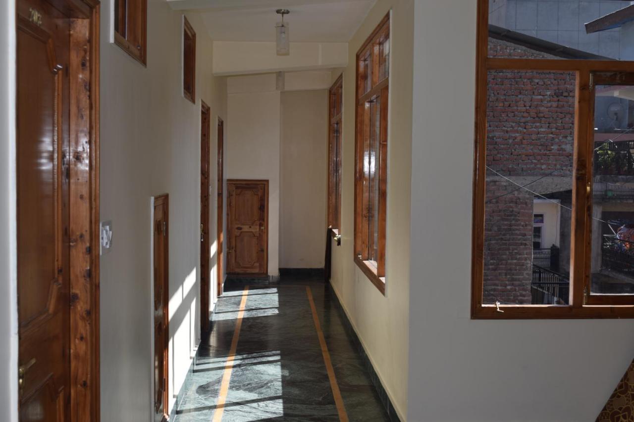 Hotel Adarsh Annexe Manali  Exterior photo