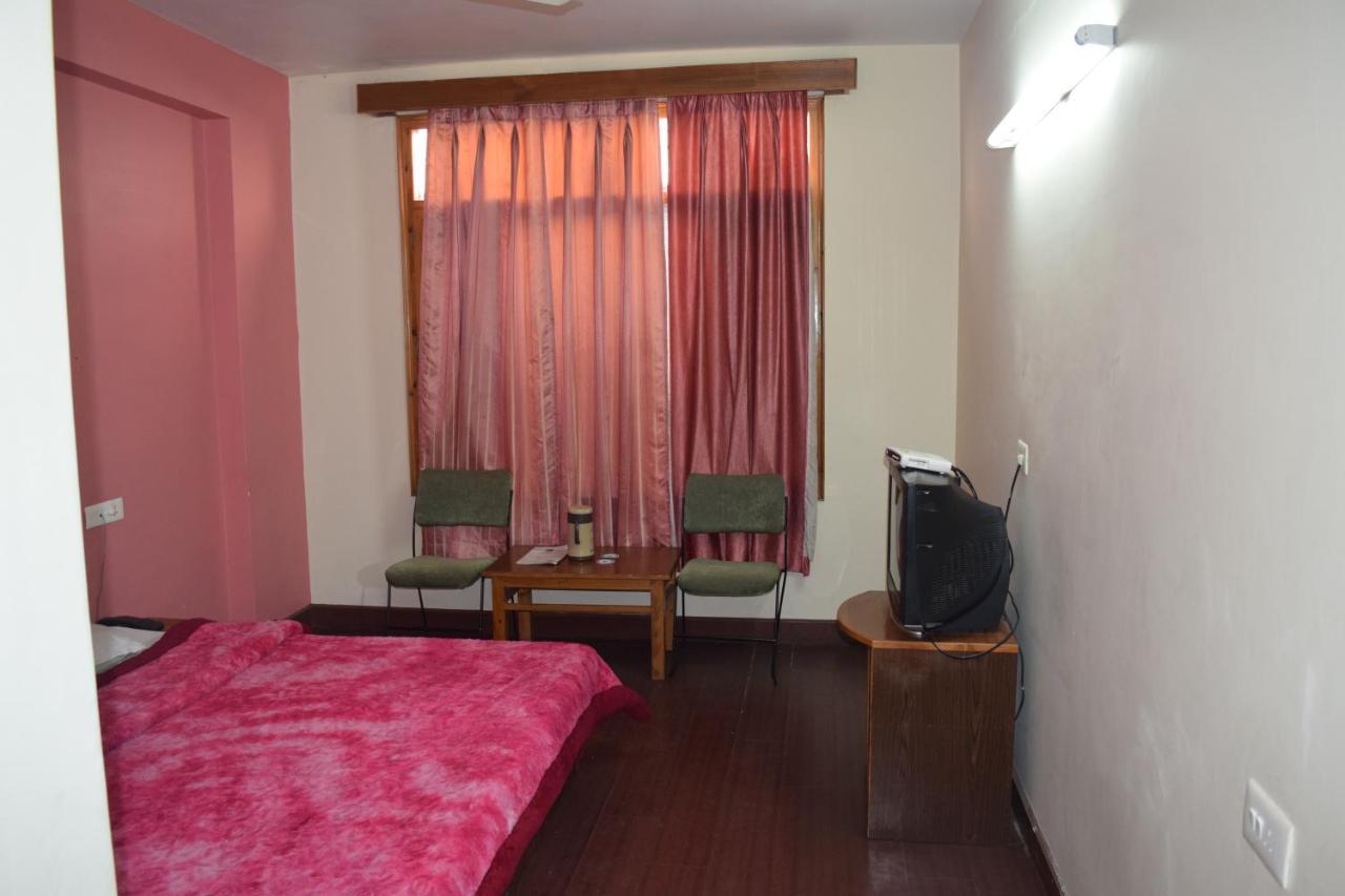 Hotel Adarsh Annexe Manali  Exterior photo