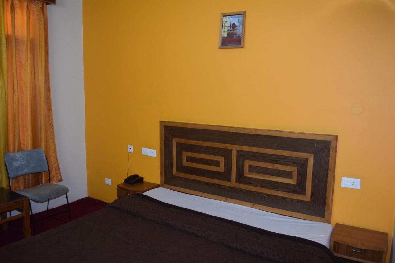 Hotel Adarsh Annexe Manali  Exterior photo